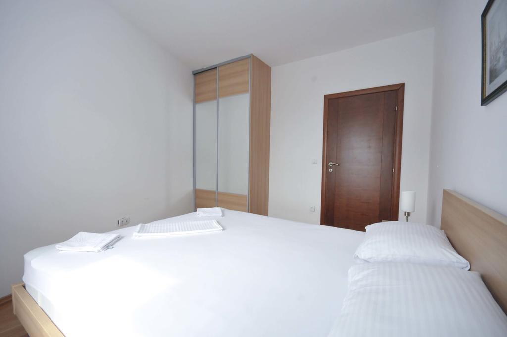 City & Sea Apartments Budva Buitenkant foto