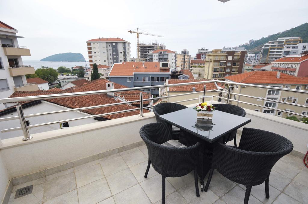 City & Sea Apartments Budva Buitenkant foto