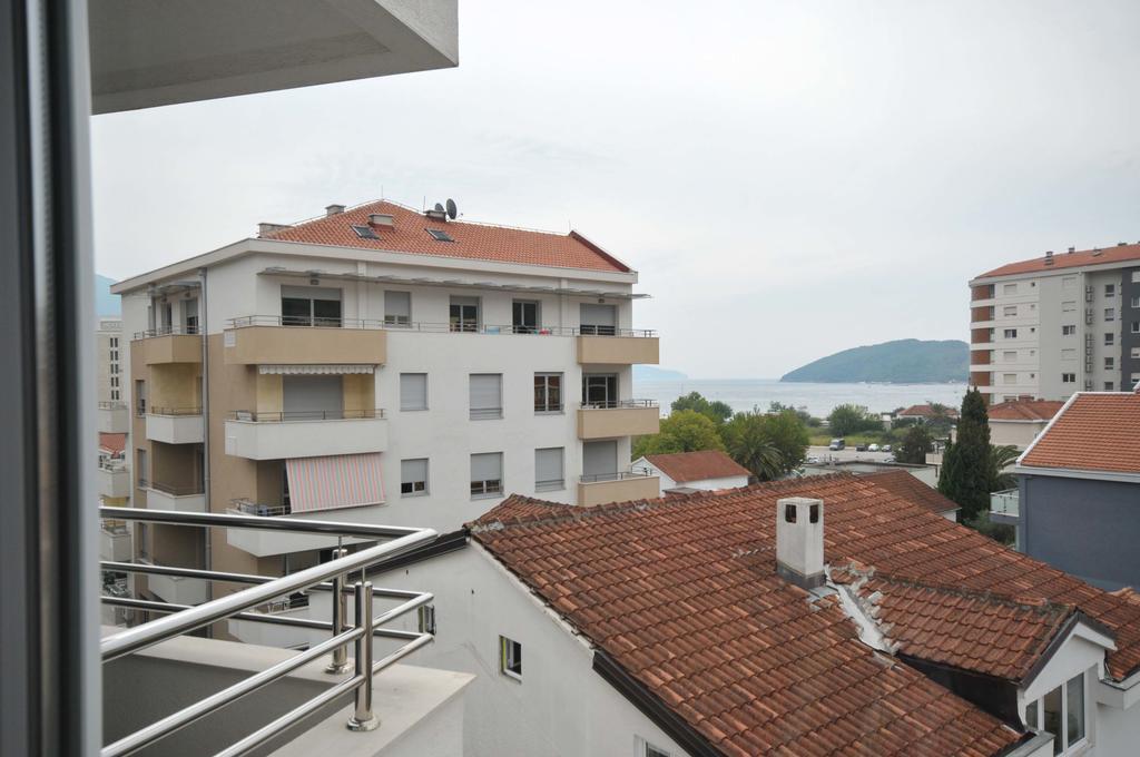 City & Sea Apartments Budva Buitenkant foto