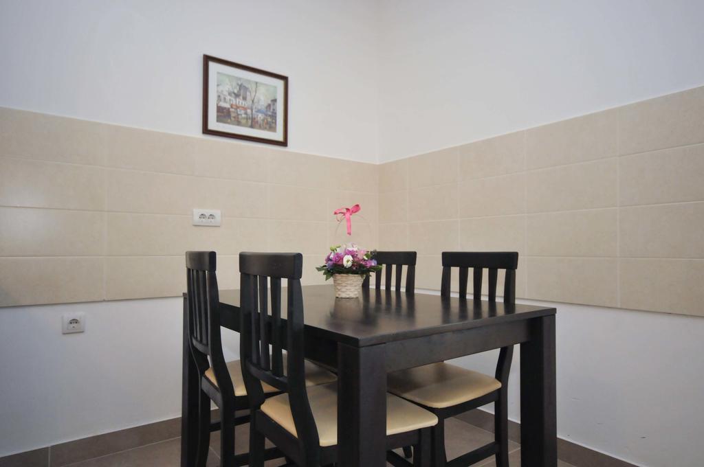 City & Sea Apartments Budva Buitenkant foto