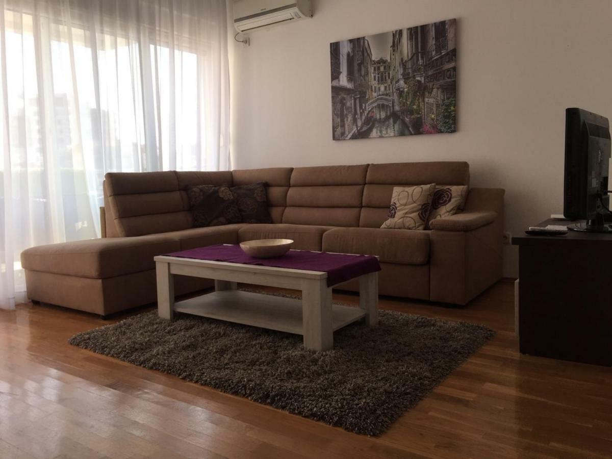 City & Sea Apartments Budva Buitenkant foto
