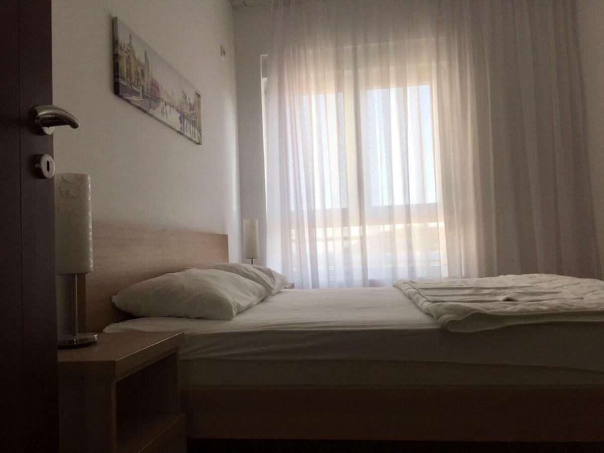 City & Sea Apartments Budva Buitenkant foto