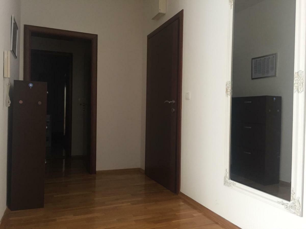 City & Sea Apartments Budva Buitenkant foto